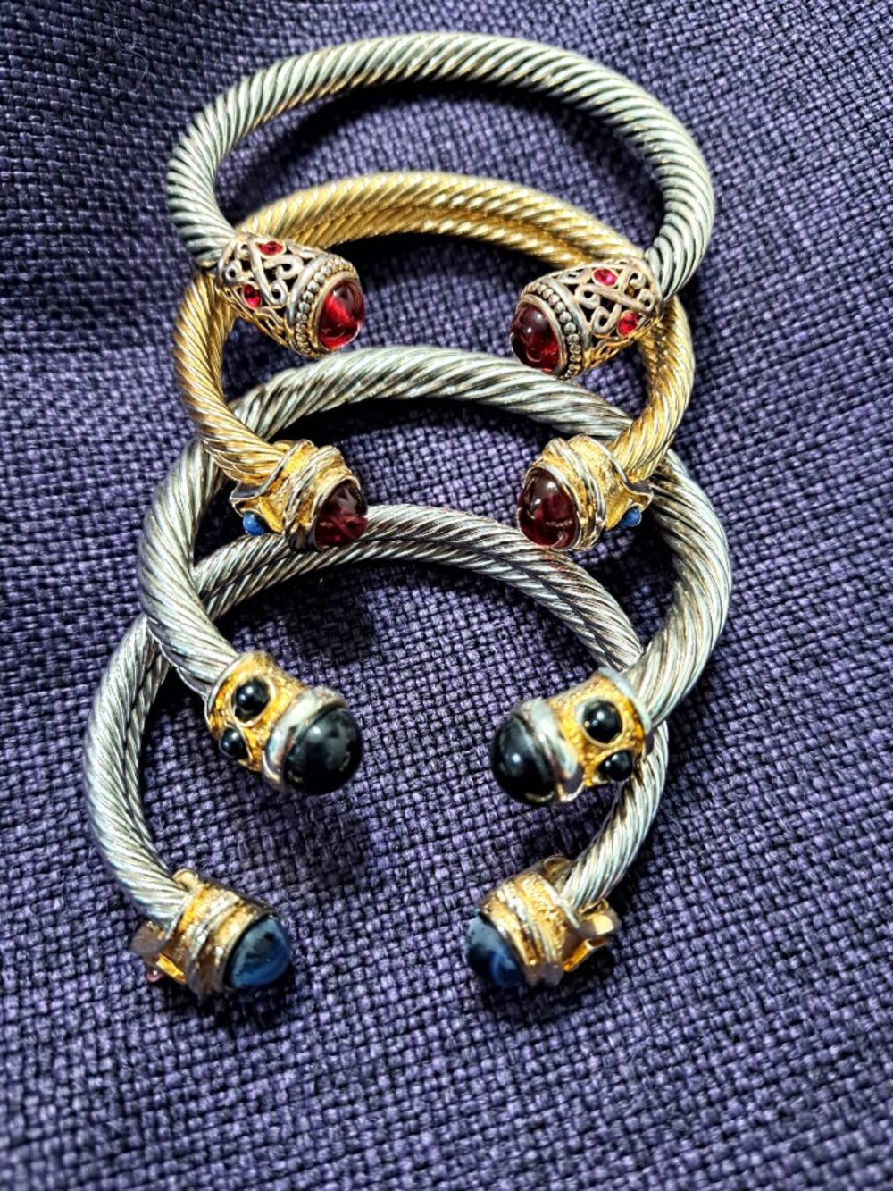 4 GOLD & SILVER TONE CUFF BRACELETS W JEWEL STONE EMBELLISHMENTS